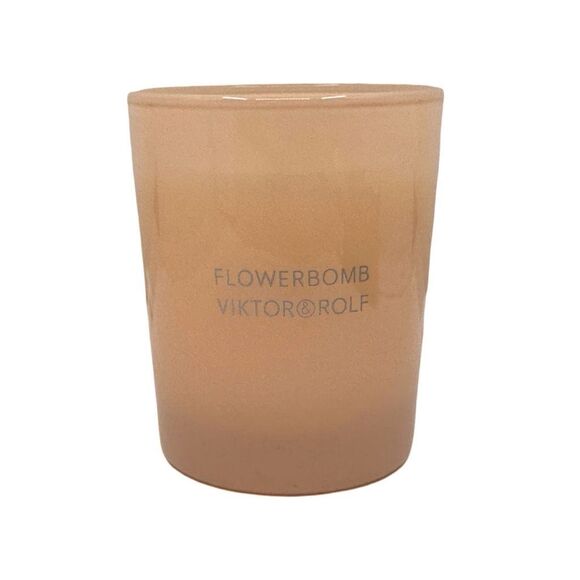 Viktor & Rolf FlowerBomb Scented Candle - 2.4 oz / 70g - Picture 1 of 3